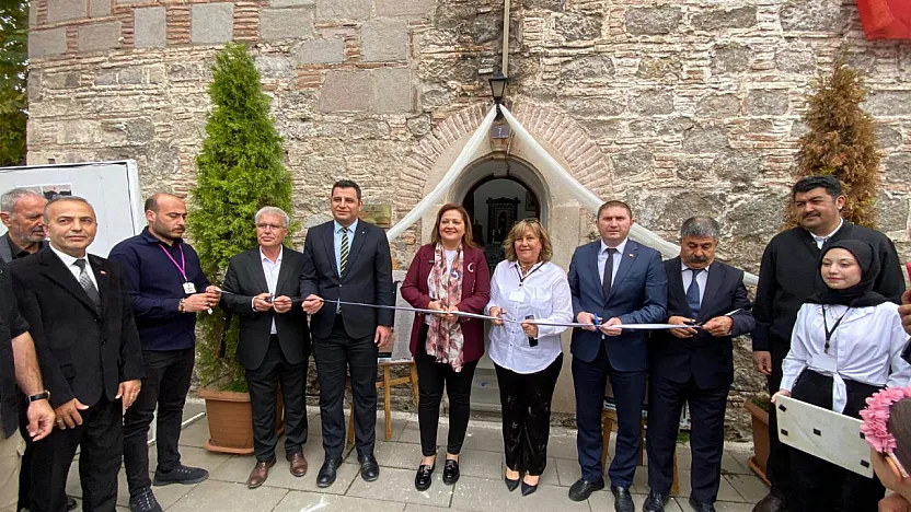 Afyon'da Millet Hamamı'na Girenler Geçmişe Yolculuk Yapıyor!