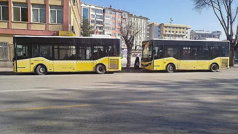 Afyon'da Otobüs Hatlarını Kullananlar Dikkat! Sefer Saatleri Ve Güzergahlar Değişti