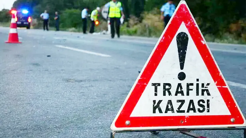 Afyon'da Otomobil Takla Attı, Yaralılar Hastaneye Kaldırıldı!