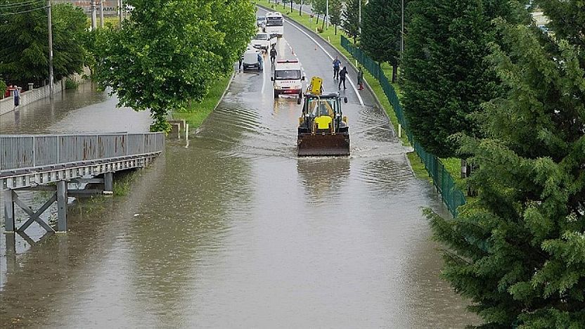 Afyon'da Sel Uyarısı
