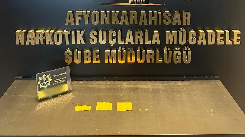 Afyon'da Sokak Satıcısı Yakalandı