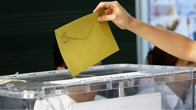 Afyon'da Sürpriz Seçim Kararı: 7 İlçede Sandıklar Yeniden Kuruluyor!