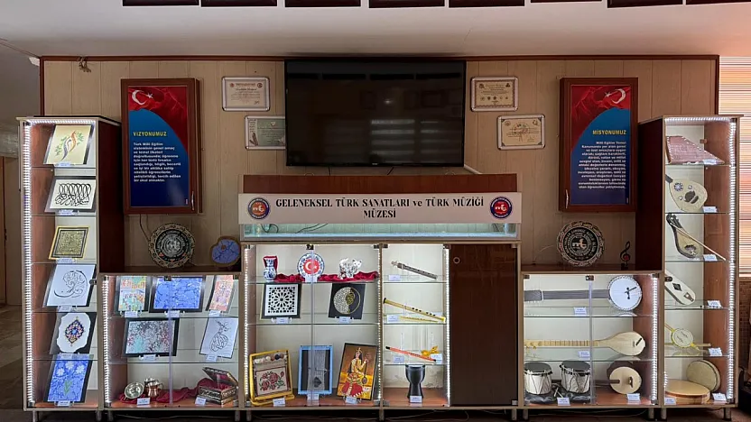 Afyon'da Türk Müziği Müzesi Açıldı