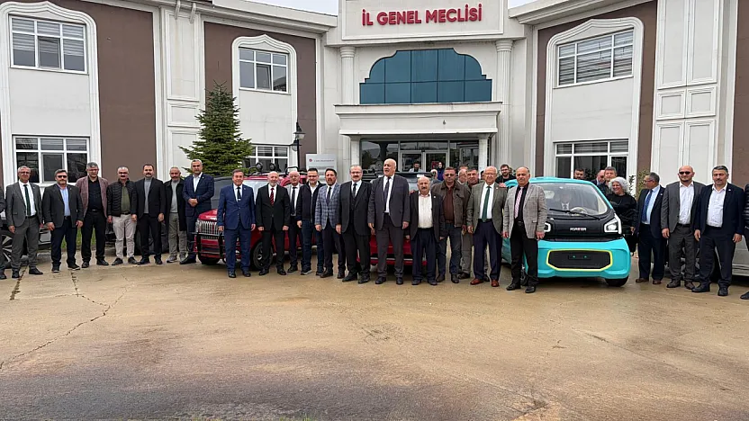 Afyon'da Üretilen Elektrikli Araçlara İGM Üyelerinden Tam Not