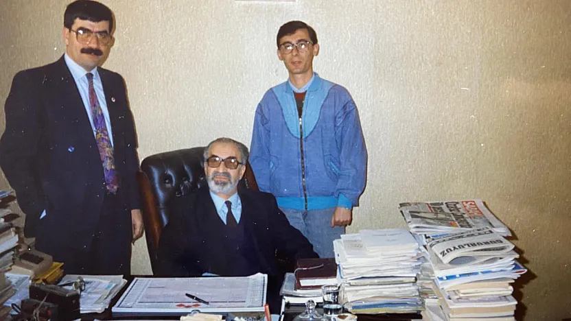 Afyon'da Ustalarla Birlikte Gazetecilik Yapmıştı... Şimdi O Bir Bilim İnsanı