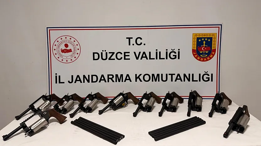 Afyon'dan Kaçak Silah Sevkiyatına Jandarma Operasyonu