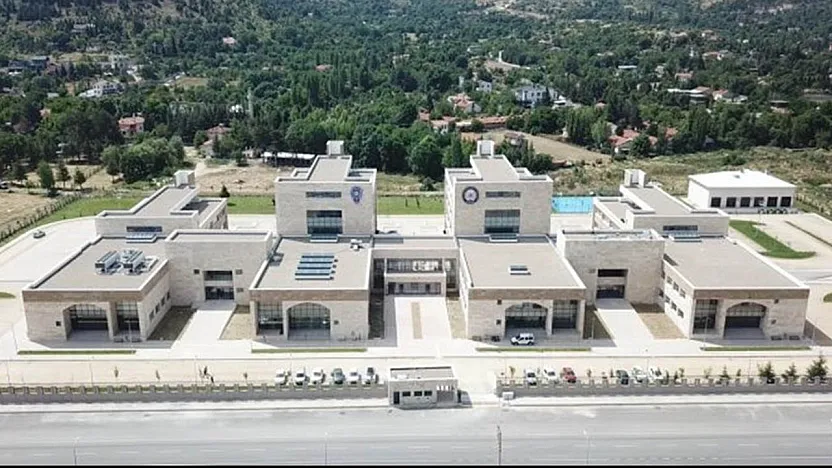 Afyon Emniyetinden Sürücüler İçin Kritik Uyarı: Bu Tarihi Kaçırmayın!