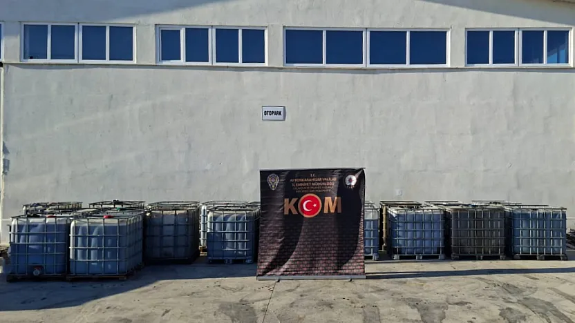Afyon Polisi, 20 Ton Kaçak Akaryakıt Ele Geçirdi