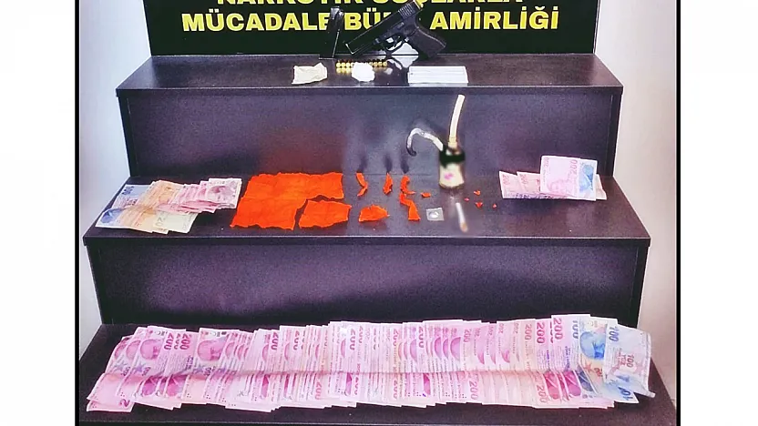 Afyon Polisi, Sokaktaki Zehir Tacirlerinin Ensesinde