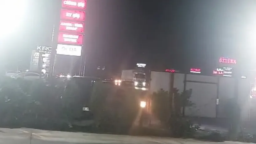 Afyon'un En İşlek Yolunda Aylardır Işıklar Yok: Kaza Riski Artıyor!