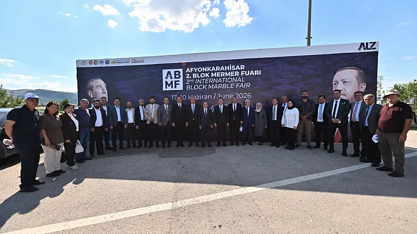 Afyon'un Eniştesi Afyon'da Esnafla Bir Araya Geldi