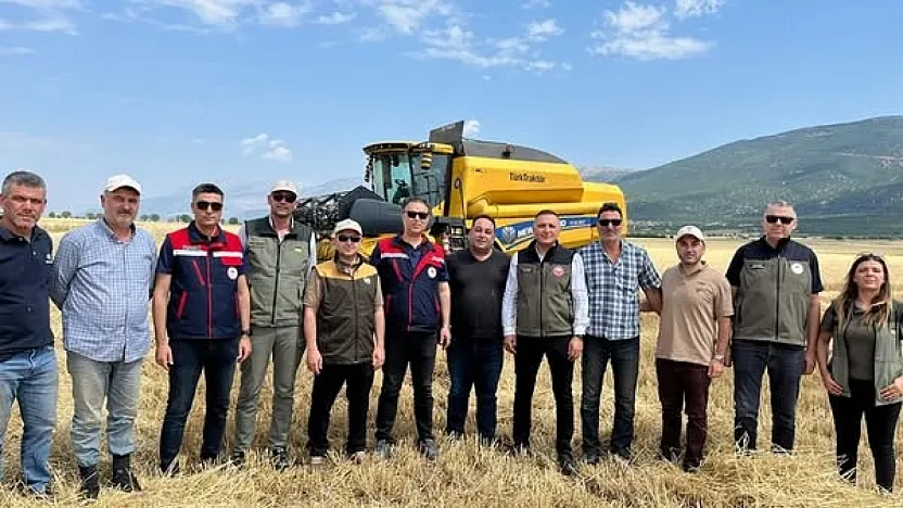 Afyonkarahisar'da Hububat Hasadı Başladı