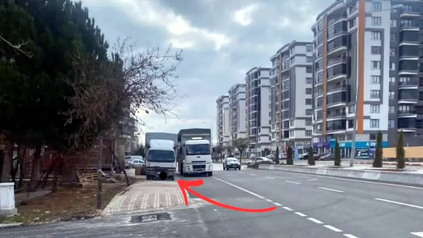 Afyonkarahisar'da Şaşkına Çeviren Park!