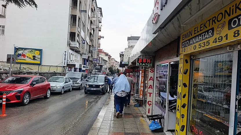 Afyonkarahisar'da Yağışlı Hava Etkili Oldu