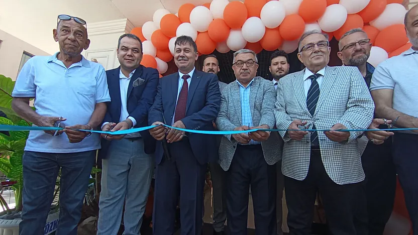 Afyonkarahisar'da Yeni Bir Yatırım: A4 Yapı Market Açıldı