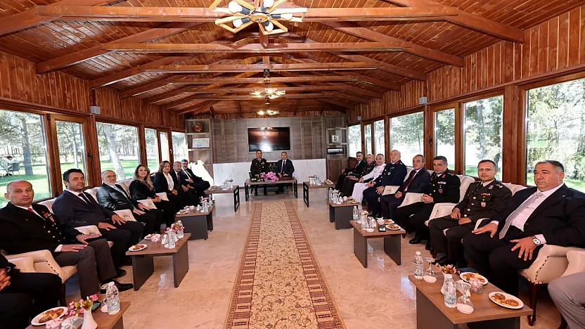 Afyonkarahisar Protokolünden Zafer Ziyareti