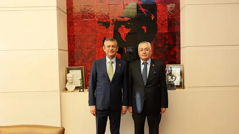 Afyonkarahisar Siyasetinde Hareketlilik: CHP'den Toplu İstifa