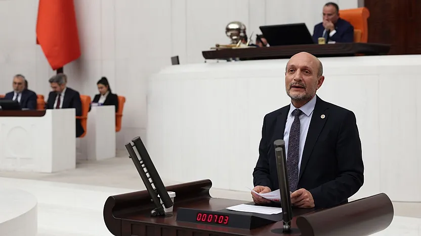 Afyonlu Bakan'a 'Aile' Sorusu