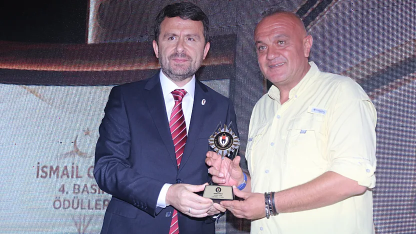 Afyonlu Gazeteci En İyi Haber Ödülünü Aldı