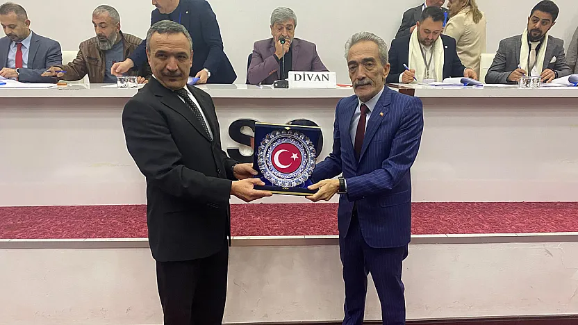 Ağaç İşleri Odası'nda Alkış Alan Vefa