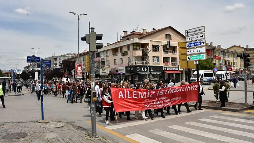 Ailenin Bütünlüğü İçin Yürüyecekler