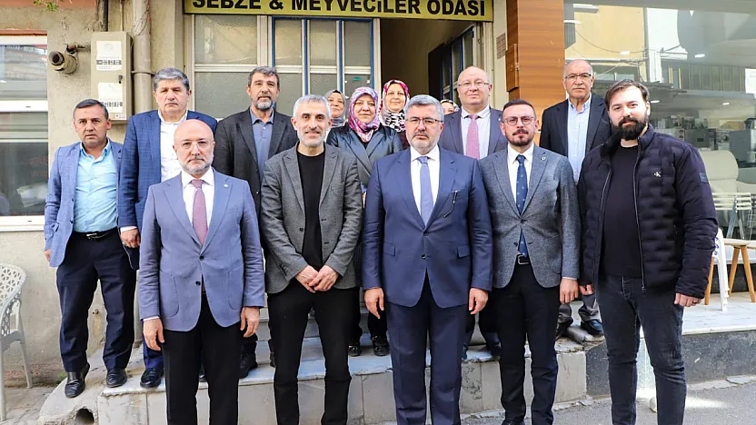 AK Parti Heyeti Sebzeciler Odası Başkanı İle İstişare Etti