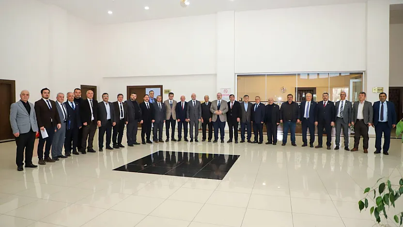 AK Parti İGM Grubunda İstişare Etti