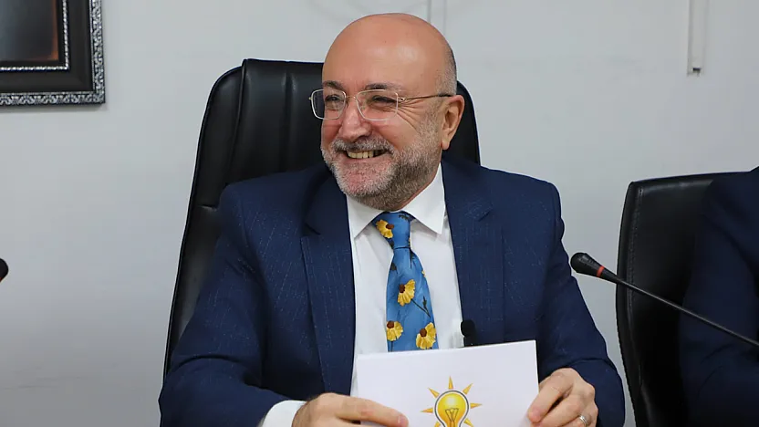 AK Parti'nin Afyon'daki Üye Sayısı 100 Bine Ulaştı