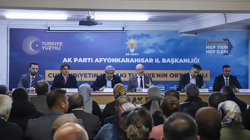 AK Parti Toplandı: Kimseye Verilecek Hesabımız Yok!