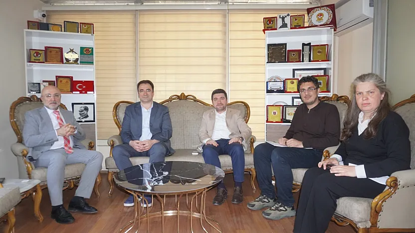 AK Parti ve Burcu Köksal Arasında Yeni Dönem: İşte İlk Mesajlar