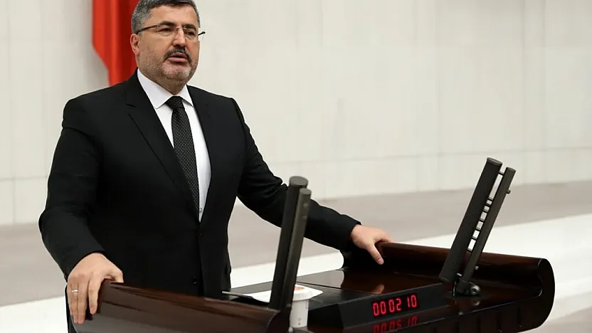 AK Partili Özkaya: Telaşlanan Sizsiniz