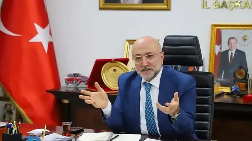 AK Partili Şahin: Belediye Başkanımız 40 Yıllık AK Partili Gibi