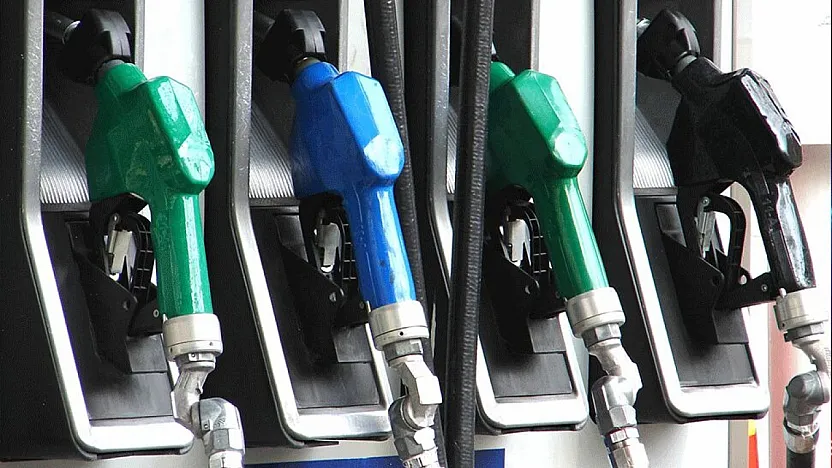 Akaryakıtta 1 Ekim Alarmı: Benzin, Motorin Ve LPG İçin Zam Beklentisi