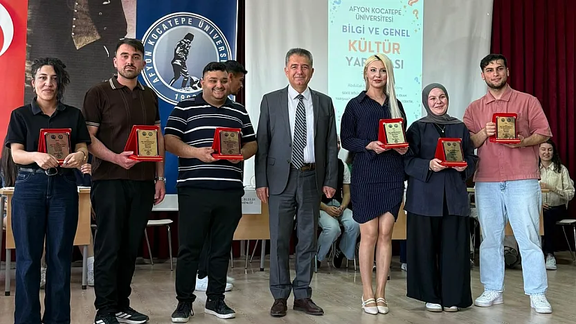 AKÜ Eğitim Fakültesi'nde Bilgiler Yarıştı