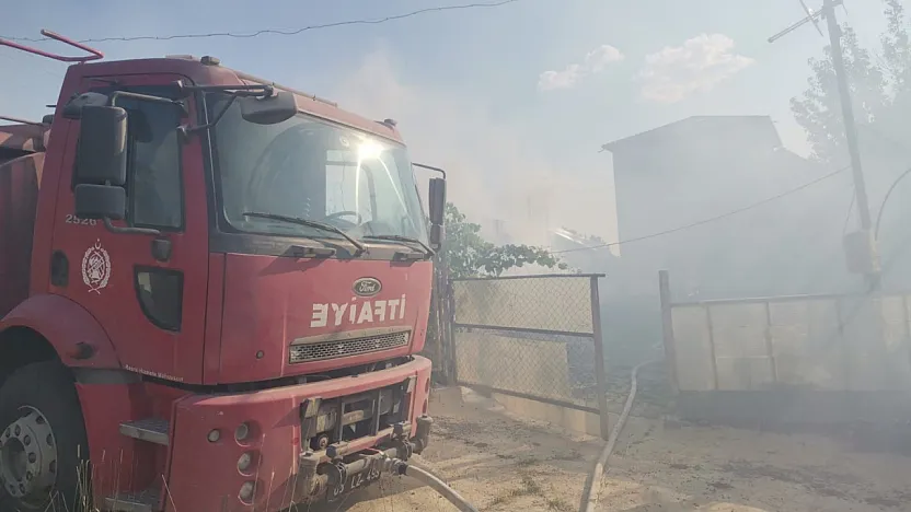 Alevler TOKİ Konutlarına Yaklaştı! İtfaiyenin Zamanla Yarışı