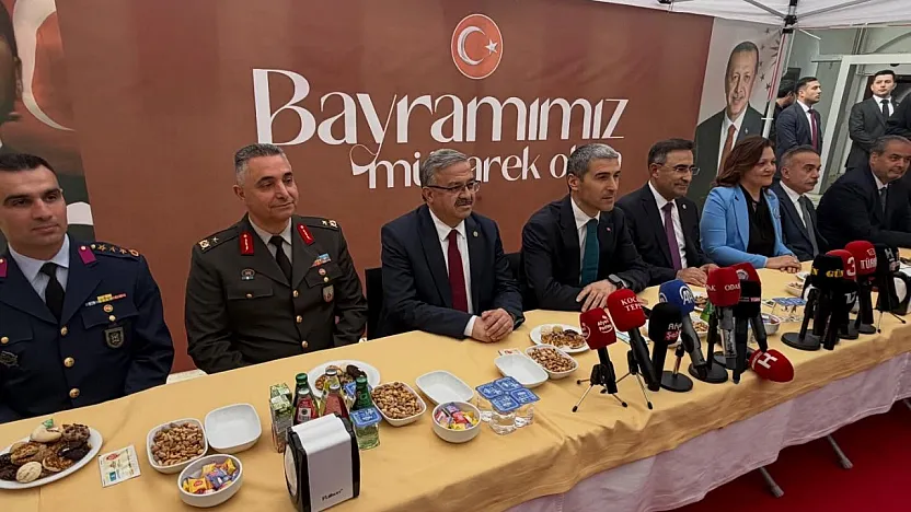 Alışılmadık Bayramlaşma