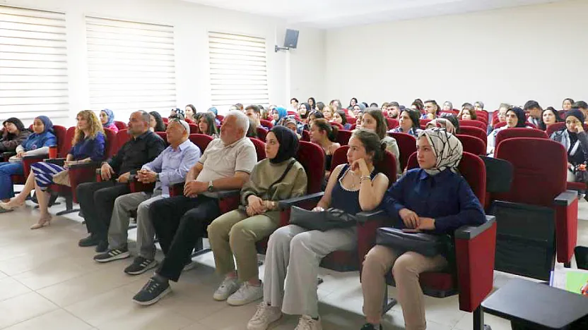 Atatürk Sağlık Hizmetleri MYO'da Mezunlar Buluştu