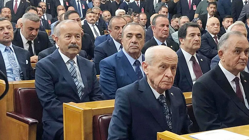 Bahçeli'den Özgür Özel'e Hodri Meydan: Ak Koyun Kara Koyun Ortaya Çıksın