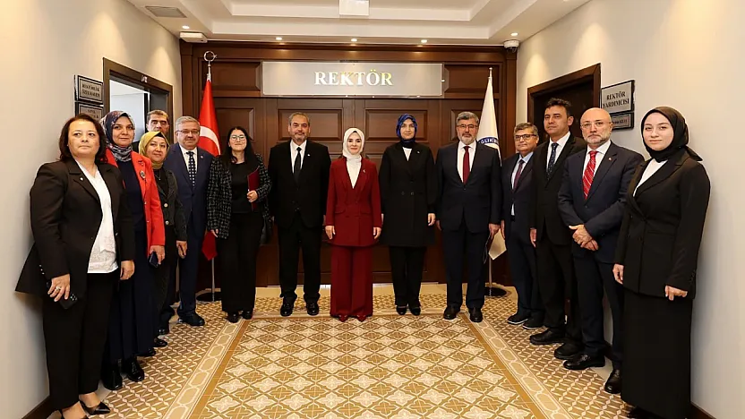 Bakan Göktaş'tan, Rektör Aslan'a Hayırlı Olsun Ziyareti