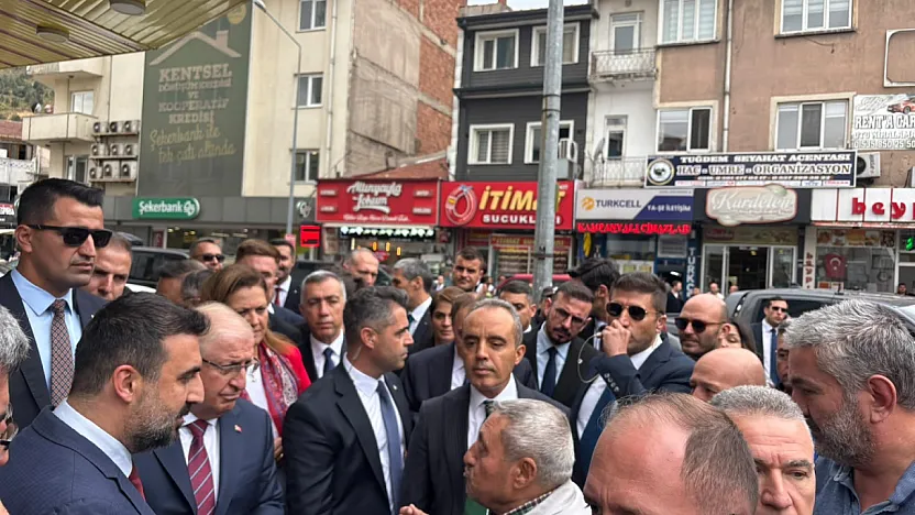 Bakan Güler Esnafla Buluştu: Dikkat Çeken Anlar