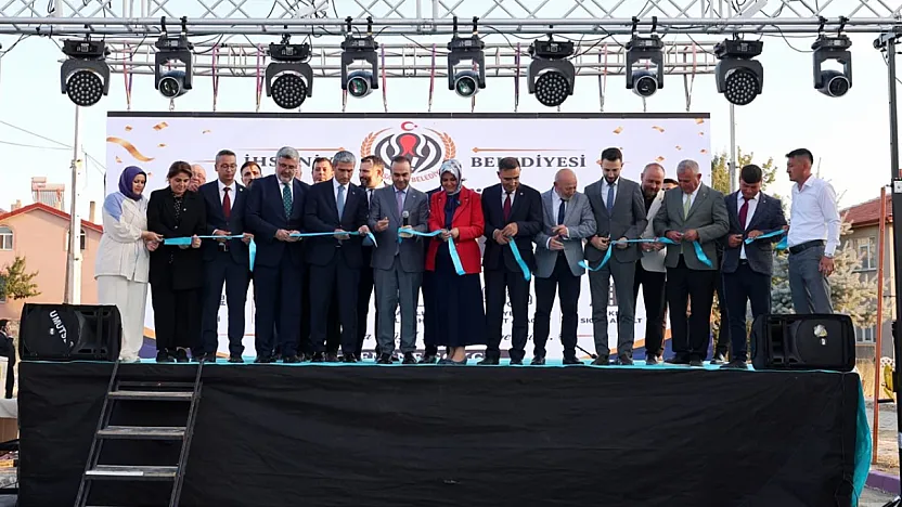 Bakan Kacır: Afyonkarahisar Kalkınmanın Öncü Şehirlerinden