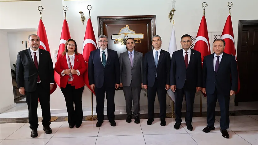 Bakan Kacır'dan, Afyonkarahisar'a Destek Sözü