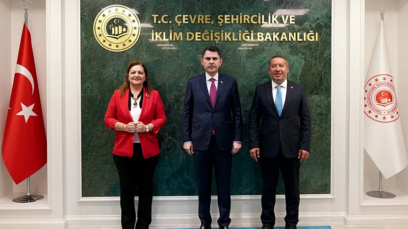 Bakan Kurum, Afyon'un Yeni AK Partili Başkanlarını Ağırladı