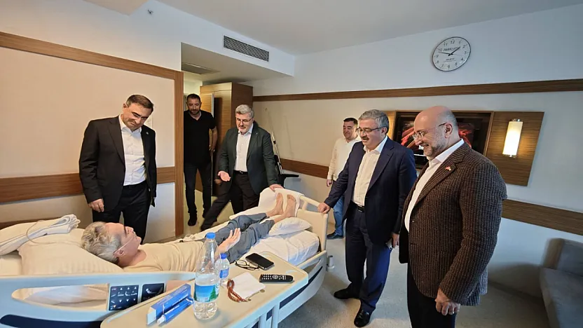 Başkan Üstün'e AK Parti Heyetinden Geçmiş Olsun Ziyareti