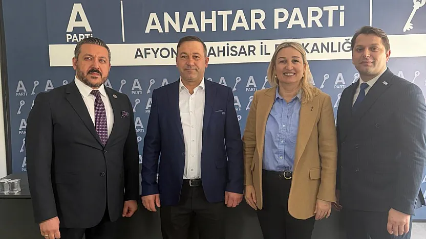 Belediye Meclis Üyeleri, Anahtar Parti'ye Katıldı