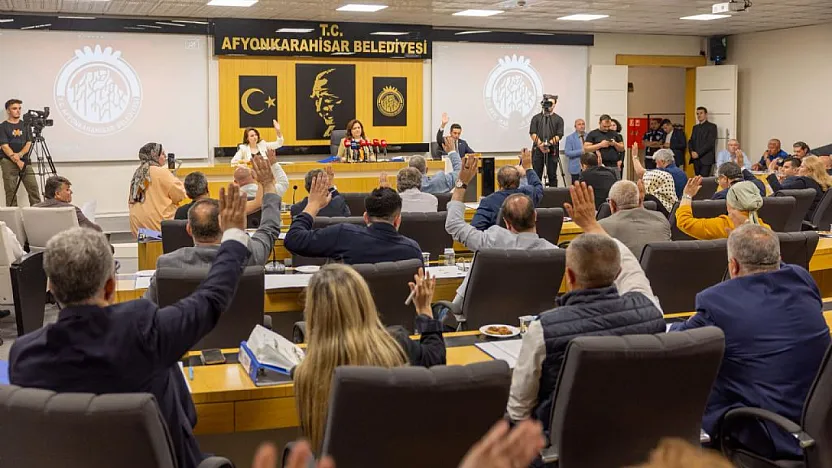 Belediye Meclisi Yeni İçkili Alanları Ve Zamları Görüşecek