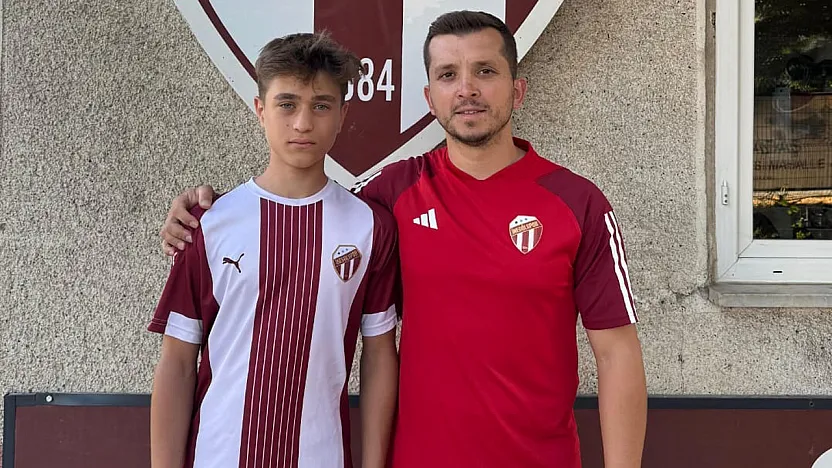 Bolvadin'den Bir Futbolcu İnegölspor'da