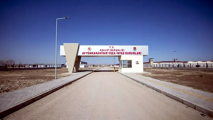 Cezaevi Firarisi Aranıyor