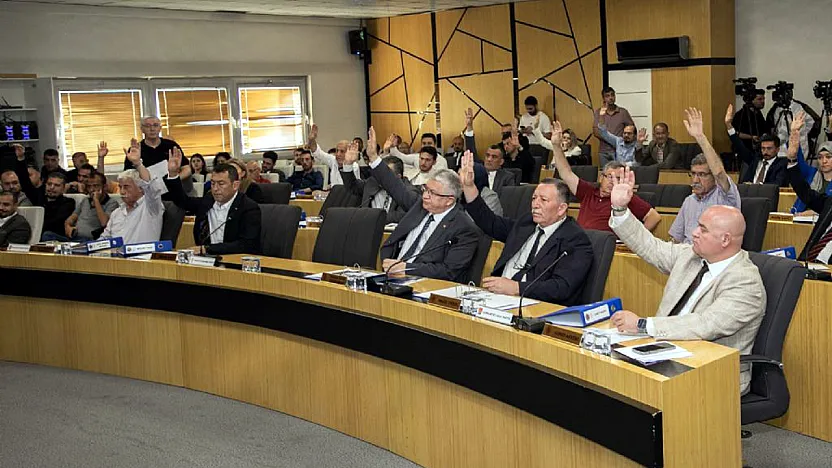 CHP'li 17 Meclis Üyesi'nden Ortak İmza: Partimizdeyiz