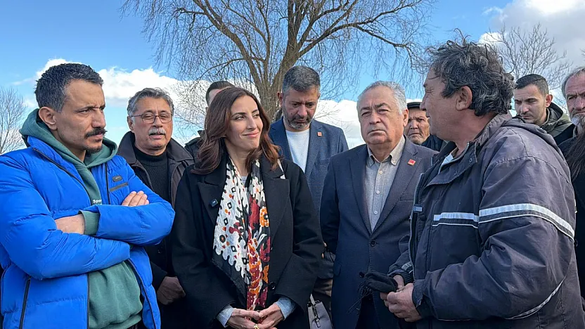 CHP'li Rızvanoğlu Eber Gölü'nde: Kuruyan Her Göl Yoksulluk Demektir!